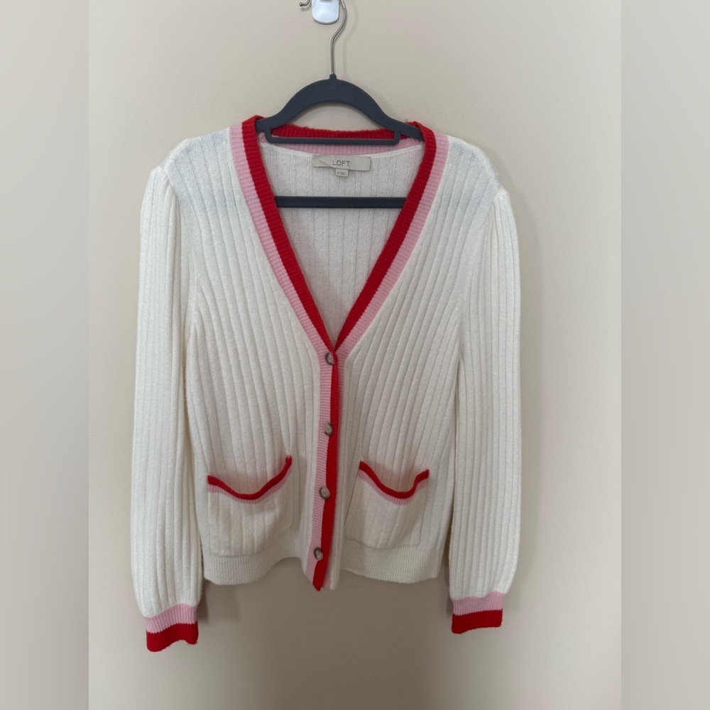 LOFT Ribbed V-Neck Cardigan Cream Pink Red/Orange Colorblock Trim Size Medium - Picture 2 of 9